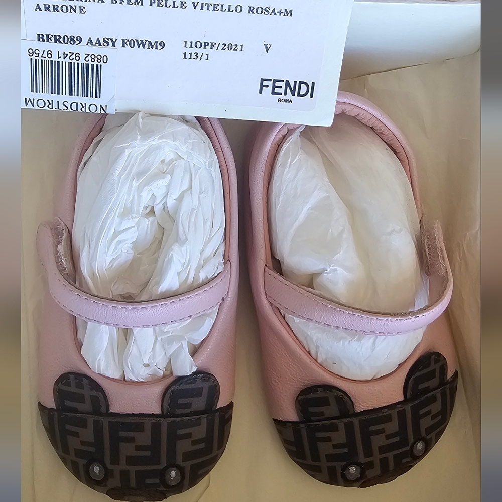 Fendi Baby Girls Shoes Sz 5 - Picture 12 of 12